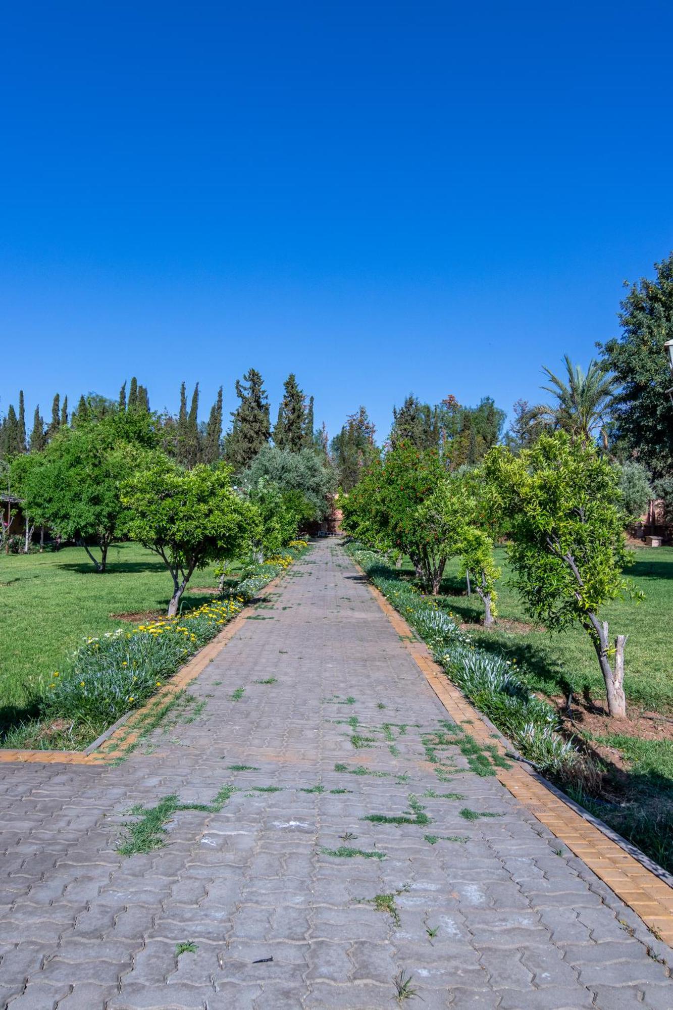 Palais Les Sources De L'Atlas & Spa El Harkat Exterior foto